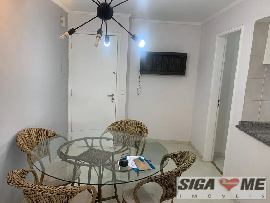 Foto 3 de Apartamento com 2 quartos para alugar, 55m2 em Moema, São Paulo - SP