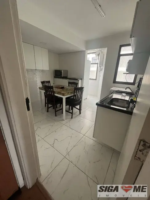 Foto 3 de Apartamento com 2 quartos para alugar, 57m2 em Campo Belo, São Paulo - SP