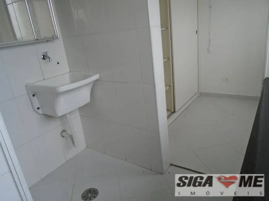 Foto 5 de Apartamento com 2 quartos para alugar, 115m2 em Alto de Pinheiros, São Paulo - SP