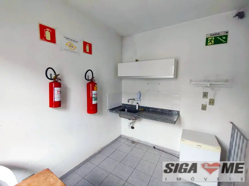 Foto 3 de Sala Comercial à venda em Alto de Pinheiros, São Paulo - SP