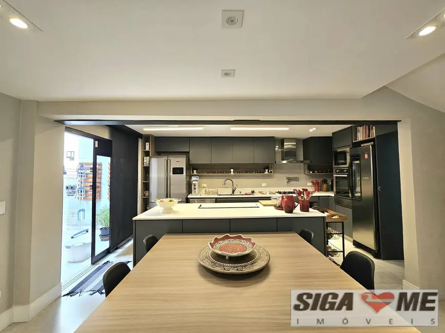 Foto 2 de Casa com 3 quartos à venda, 384m2 em Brooklin Paulista, São Paulo - SP