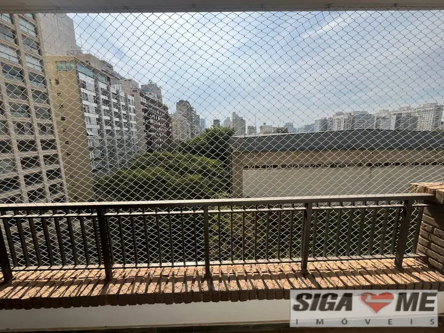 Apartamento com 4 quartos para alugar, 250m2 em Jardim Europa, São Paulo - SP - imagem 7 Foto 7 de Apartamento com 4 quartos para alugar, 250m2 em Jardim Europa, São Paulo - SP