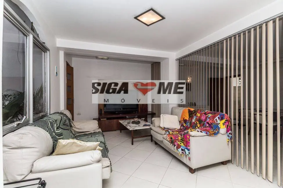 Foto 1 de Casa com 4 quartos à venda e para alugar, 157m2 em Campo Belo, São Paulo - SP