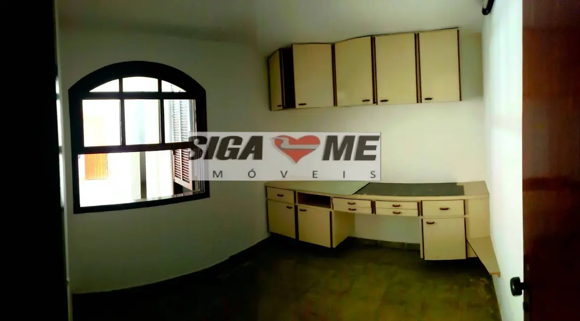 Foto 9 de Casa com 4 quartos à venda e para alugar, 225m2 em Vila Irmãos Arnoni, São Paulo - SP