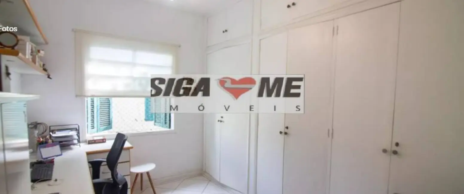 Foto 4 de Casa com 4 quartos à venda, 180m2 em Campo Belo, São Paulo - SP
