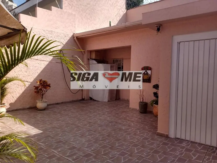 Casa com 2 quartos à venda, 240m2 em Vila Cordeiro, São Paulo - SP - imagem 1 Foto 1 de Casa com 2 quartos à venda, 240m2 em Vila Cordeiro, São Paulo - SP