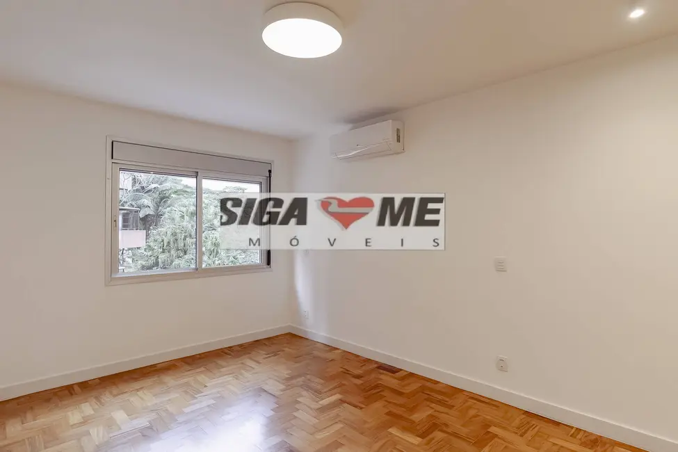 Foto 4 de Apartamento com 3 quartos à venda, 155m2 em Itaim Bibi, São Paulo - SP
