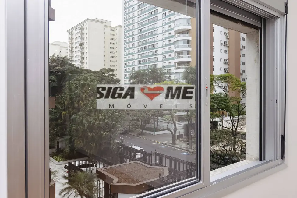 Foto 6 de Apartamento com 3 quartos à venda, 155m2 em Itaim Bibi, São Paulo - SP