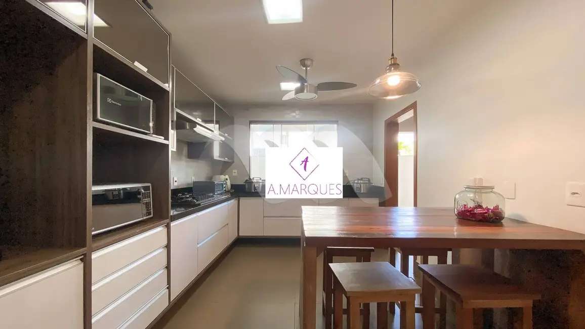 Foto 3 de Casa com 4 quartos à venda, 324m2 em Recreio dos Bandeirantes, Rio De Janeiro - RJ