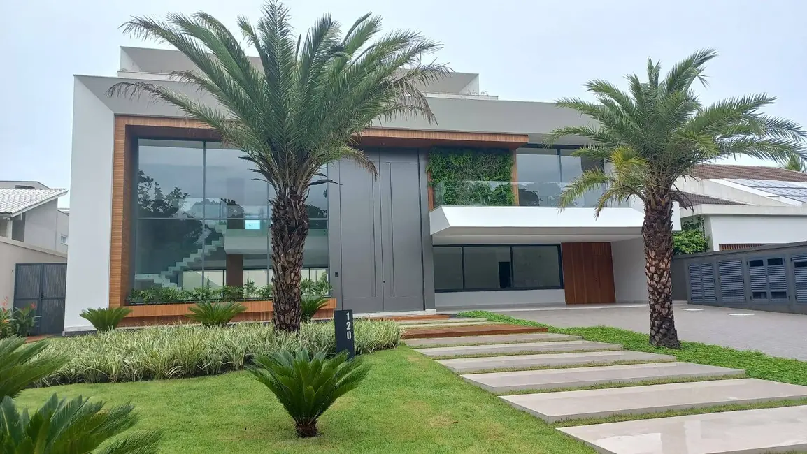 Casa com 5 quartos à venda, 990m2 em Barra da Tijuca, Rio De Janeiro - RJ - imagem 8 Foto 8 de Casa com 5 quartos à venda, 990m2 em Barra da Tijuca, Rio De Janeiro - RJ