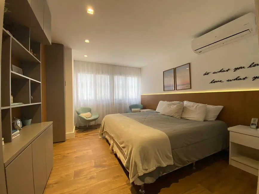 Foto 4 de Apartamento com 3 quartos à venda, 280m2 em Barra da Tijuca, Rio De Janeiro - RJ