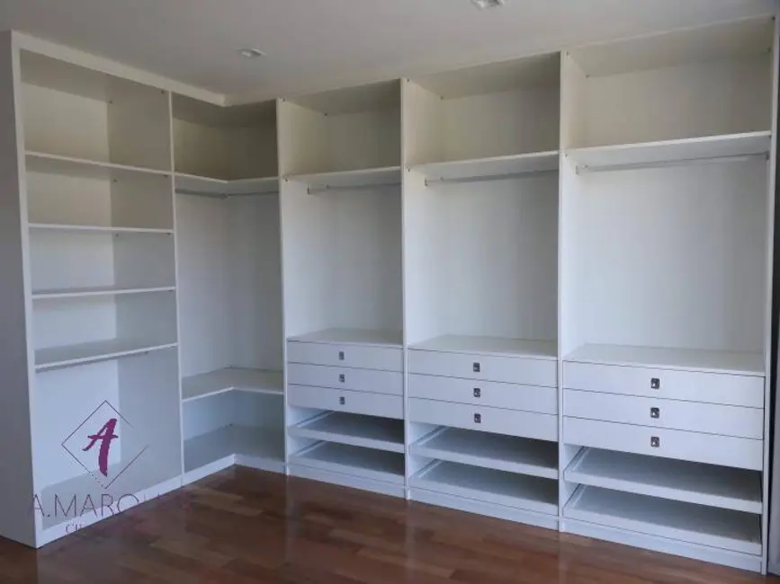 Casa com 5 quartos à venda em Barra da Tijuca, Rio De Janeiro - RJ - imagem 3 Foto 3 de Casa com 5 quartos à venda em Barra da Tijuca, Rio De Janeiro - RJ