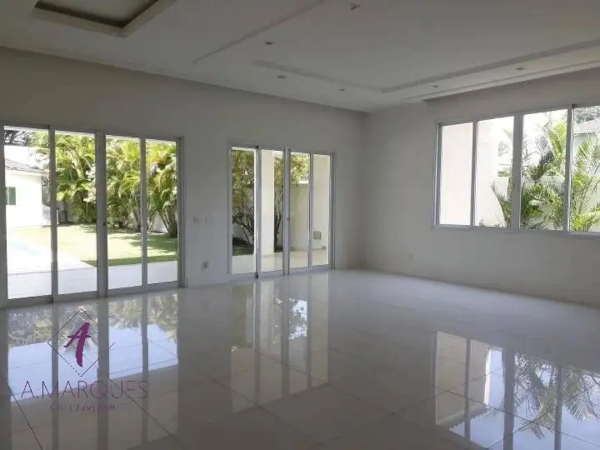 Casa com 5 quartos à venda em Barra da Tijuca, Rio De Janeiro - RJ - imagem 9 Foto 9 de Casa com 5 quartos à venda em Barra da Tijuca, Rio De Janeiro - RJ