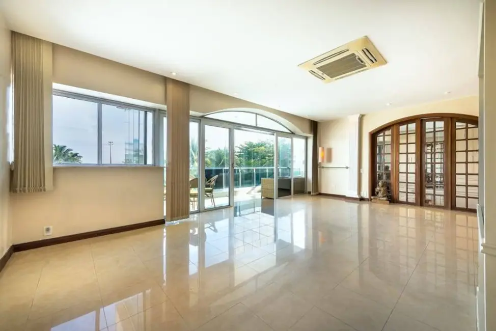Foto 3 de Apartamento com 4 quartos à venda, 186m2 em Barra da Tijuca, Rio De Janeiro - RJ