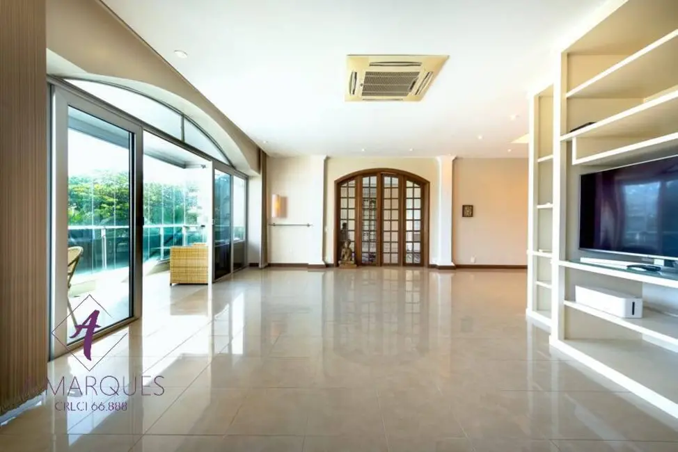 Foto 2 de Apartamento com 4 quartos à venda, 186m2 em Barra da Tijuca, Rio De Janeiro - RJ
