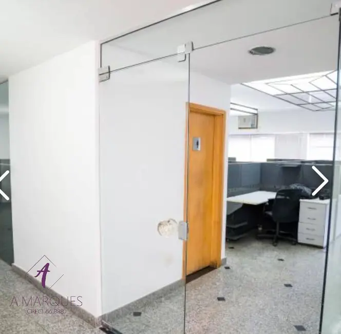 Sala Comercial à venda, 400m2 em Centro, Rio De Janeiro - RJ - imagem 8 Foto 8 de Sala Comercial à venda, 400m2 em Centro, Rio De Janeiro - RJ