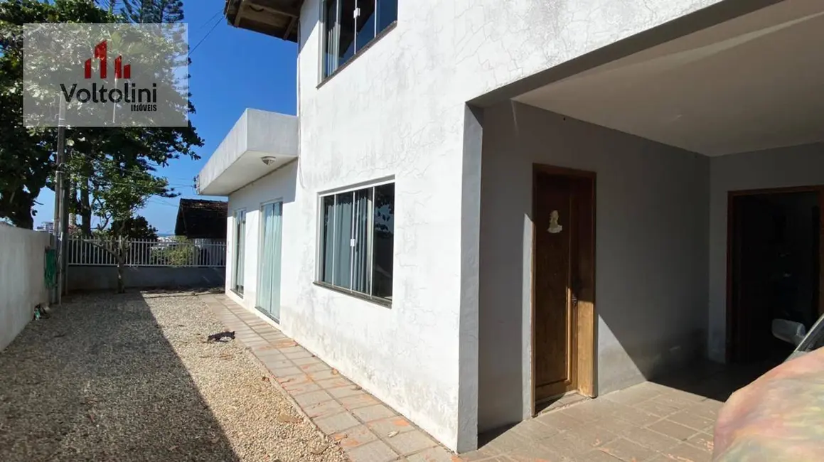 Sobrado com 5 quartos à venda, 459m2 em Centro, Barra Velha - SC - imagem 6 Foto 6 de Sobrado com 5 quartos à venda, 459m2 em Centro, Barra Velha - SC