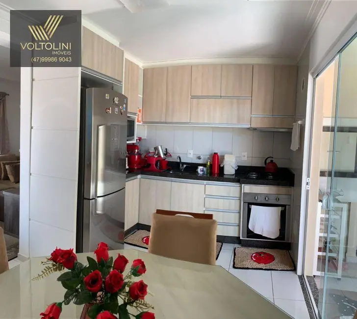 Sobrado com 2 quartos à venda, 110m2 em Barra Velha - SC - imagem 7 Foto 7 de Sobrado com 2 quartos à venda, 110m2 em Barra Velha - SC