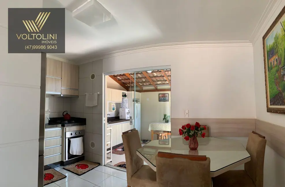 Sobrado com 2 quartos à venda, 110m2 em Barra Velha - SC - imagem 6 Foto 6 de Sobrado com 2 quartos à venda, 110m2 em Barra Velha - SC