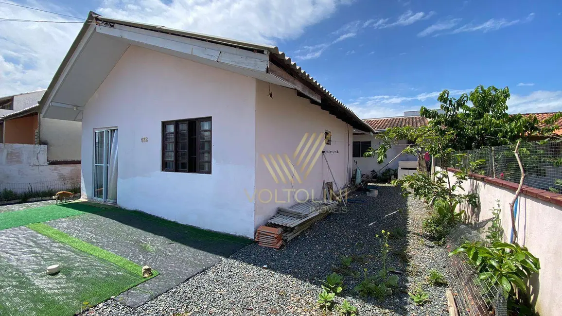 Foto 2 de Casa com 2 quartos à venda, 219m2 em Barra Velha - SC
