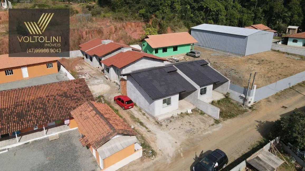 Foto 4 de Casa com 2 quartos à venda, 65m2 em Barra Velha - SC