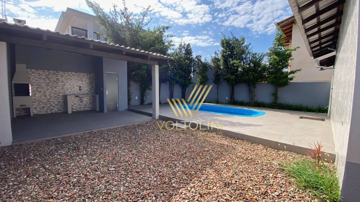 Casa com 3 quartos à venda, 300m2 em Barra Velha - SC - imagem 8 Foto 8 de Casa com 3 quartos à venda, 300m2 em Barra Velha - SC