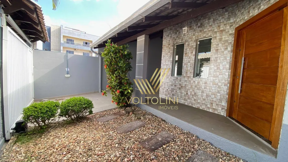 Casa com 3 quartos à venda, 300m2 em Barra Velha - SC - imagem 6 Foto 6 de Casa com 3 quartos à venda, 300m2 em Barra Velha - SC