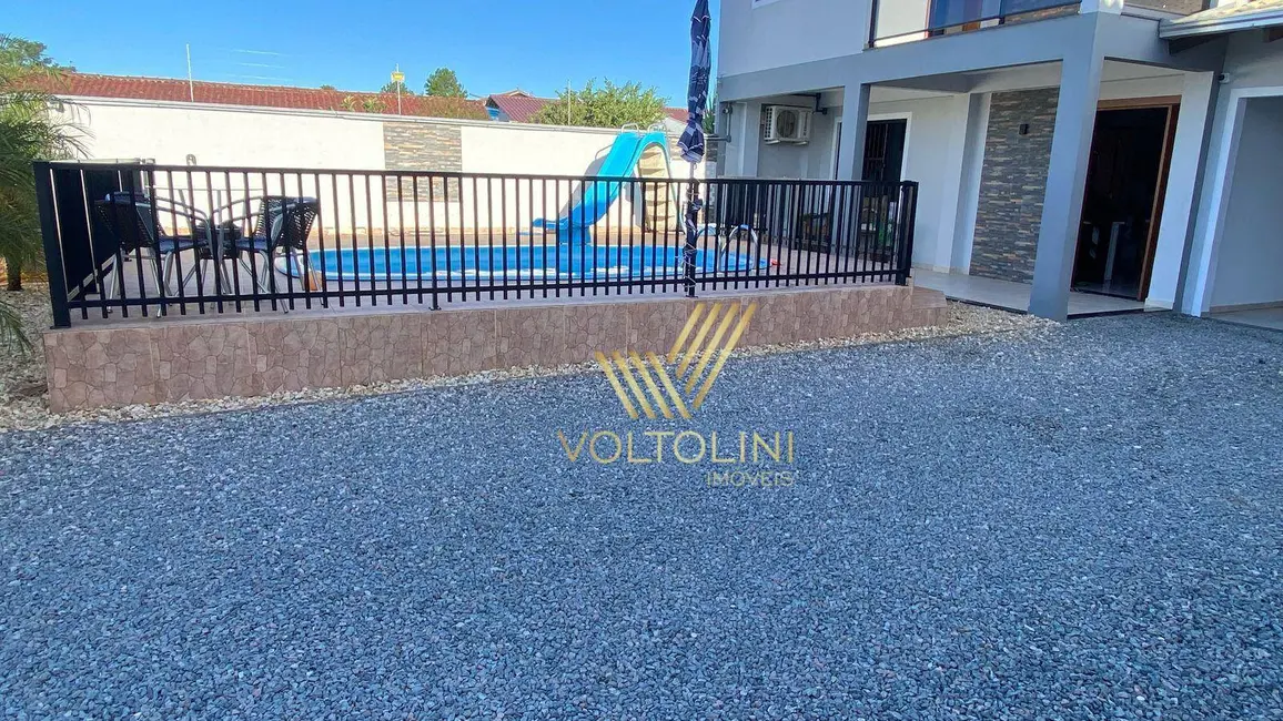 Sobrado com 3 quartos à venda, 336m2 em Barra Velha - SC - imagem 8 Foto 8 de Sobrado com 3 quartos à venda, 336m2 em Barra Velha - SC