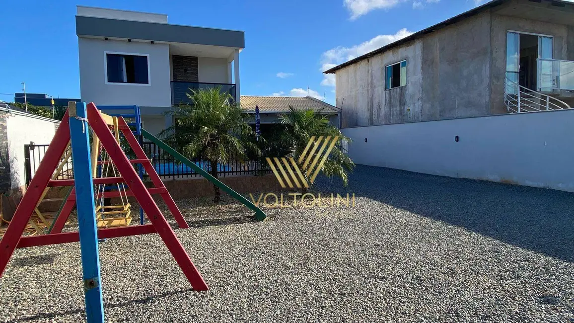 Sobrado com 3 quartos à venda, 336m2 em Barra Velha - SC - imagem 6 Foto 6 de Sobrado com 3 quartos à venda, 336m2 em Barra Velha - SC