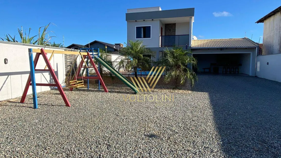 Sobrado com 3 quartos à venda, 336m2 em Barra Velha - SC - imagem 5 Foto 5 de Sobrado com 3 quartos à venda, 336m2 em Barra Velha - SC