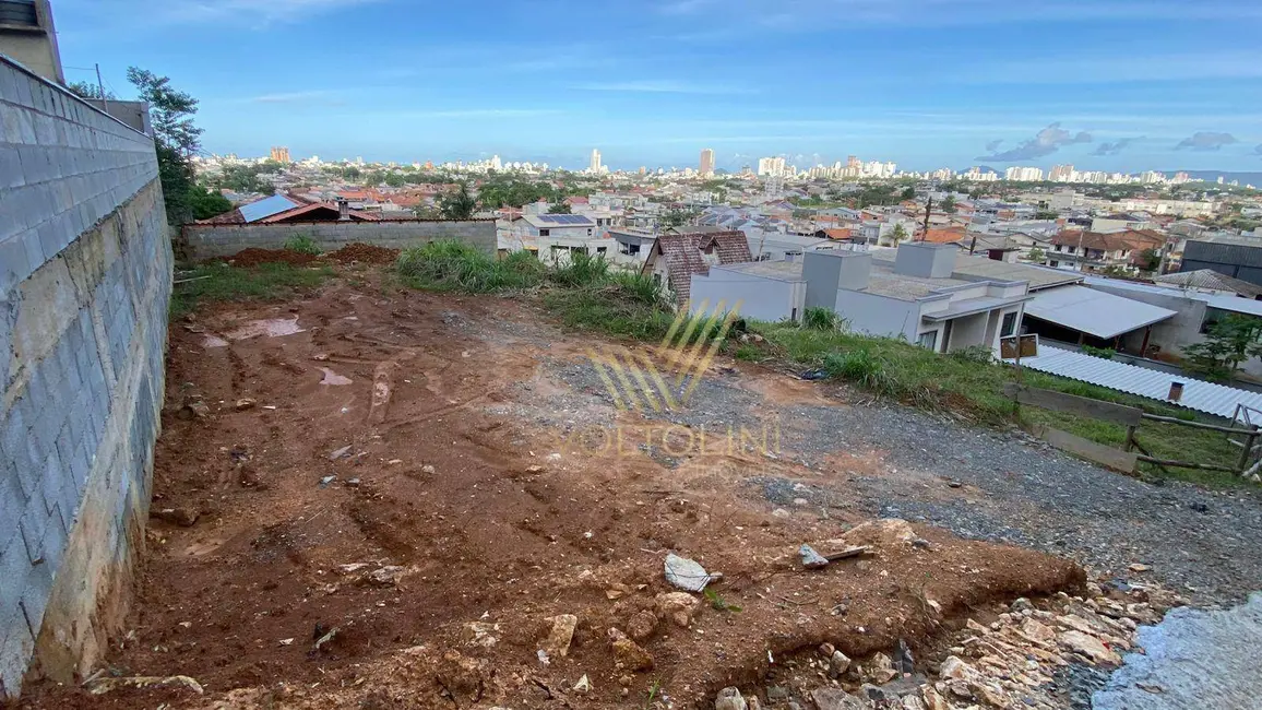 Foto 1 de Terreno / Lote à venda, 300m2 em Barra Velha - SC