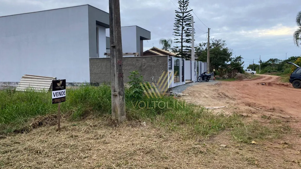 Foto 2 de Terreno / Lote à venda, 450m2 em Barra Velha - SC