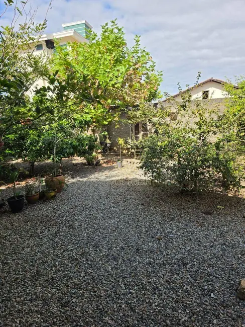 Foto 5 de Casa com 3 quartos à venda, 390m2 em Barra Velha - SC