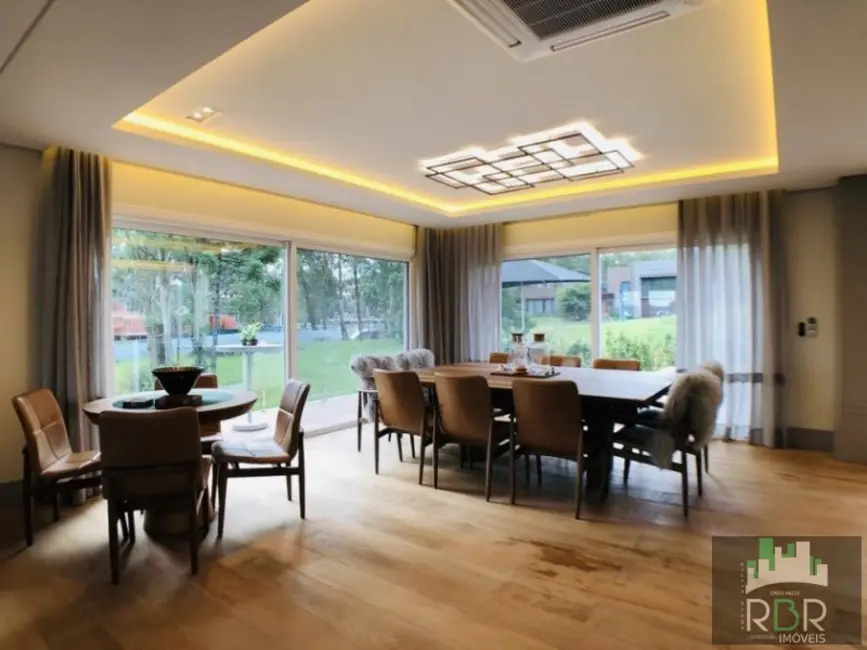 Foto 3 de Casa com 5 quartos à venda, 567m2 em Gramado - RS