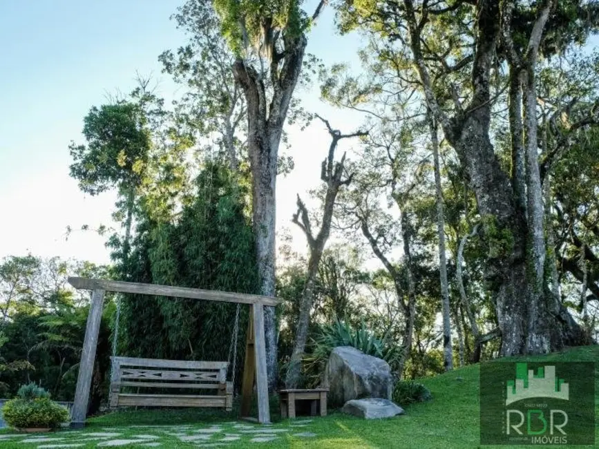 Casa com 4 quartos à venda, 213m2 em Caxias Do Sul - RS - imagem 7 Foto 7 de Casa com 4 quartos à venda, 213m2 em Caxias Do Sul - RS