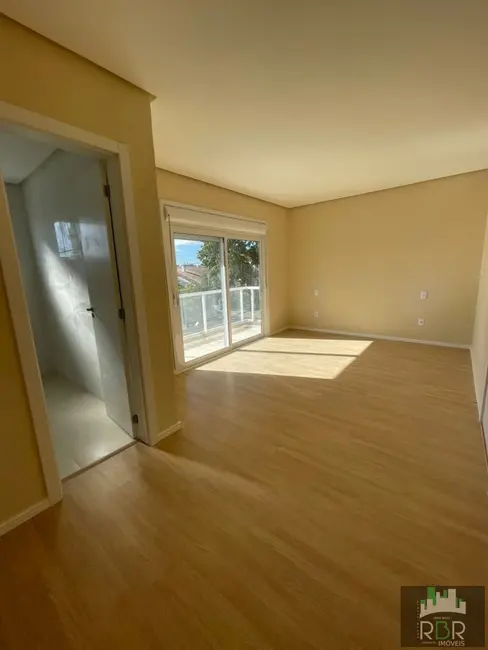 Foto 18 de Sobrado com 3 quartos à venda, 181m2 em Caxias Do Sul - RS