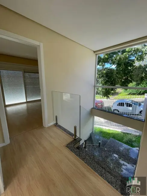 Foto 15 de Sobrado com 3 quartos à venda, 181m2 em Caxias Do Sul - RS