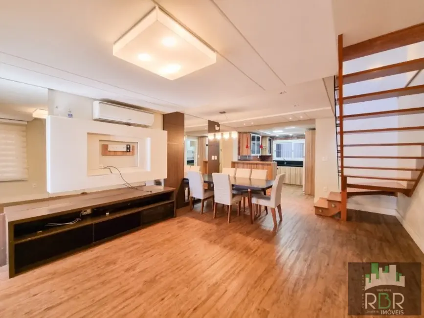 Casa com 3 quartos à venda, 178m2 em Desvio Rizzo, Caxias Do Sul - RS - imagem 5 Foto 5 de Casa com 3 quartos à venda, 178m2 em Desvio Rizzo, Caxias Do Sul - RS