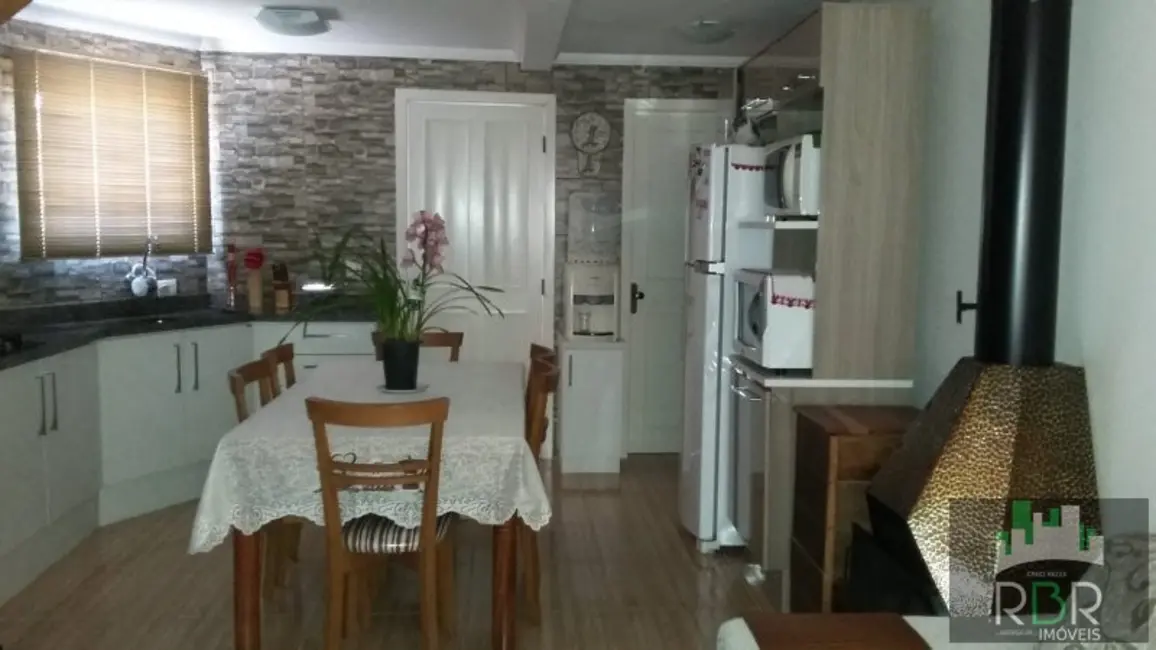 Casa com 2 quartos à venda, 81m2 em Santa Catarina, Caxias Do Sul - RS - imagem 4 Foto 4 de Casa com 2 quartos à venda, 81m2 em Santa Catarina, Caxias Do Sul - RS