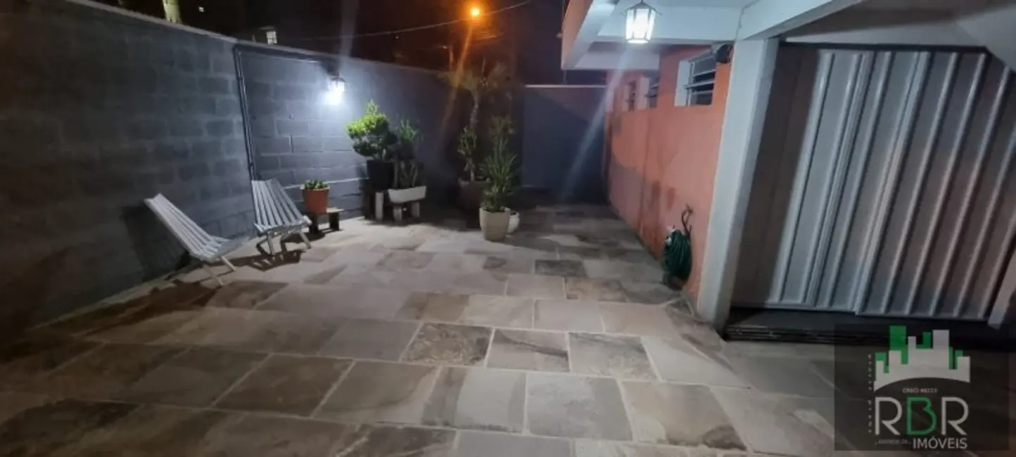 Casa com 2 quartos à venda, 81m2 em Santa Catarina, Caxias Do Sul - RS - imagem 3 Foto 3 de Casa com 2 quartos à venda, 81m2 em Santa Catarina, Caxias Do Sul - RS