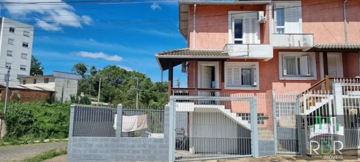 Foto 1 de Casa com 2 quartos à venda, 81m2 em Santa Catarina, Caxias Do Sul - RS