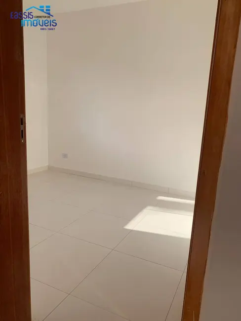Foto 9 de Apartamento com 2 quartos à venda, 44m2 em Maracanã, Colombo - PR