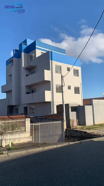 Foto 1 de Apartamento com 2 quartos à venda, 44m2 em Maracanã, Colombo - PR