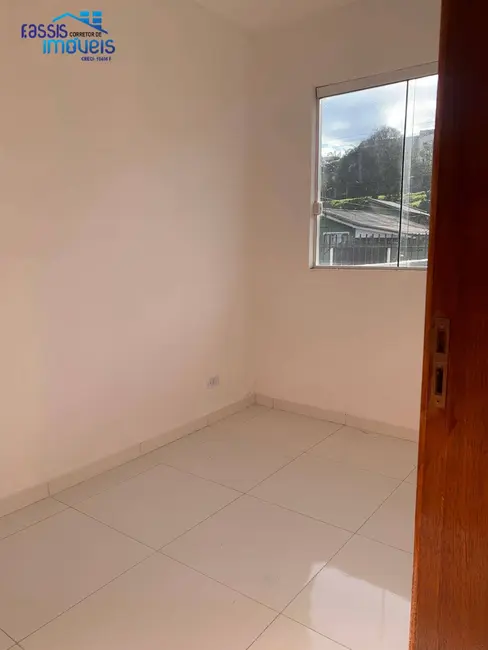 Foto 8 de Apartamento com 2 quartos à venda, 44m2 em Maracanã, Colombo - PR