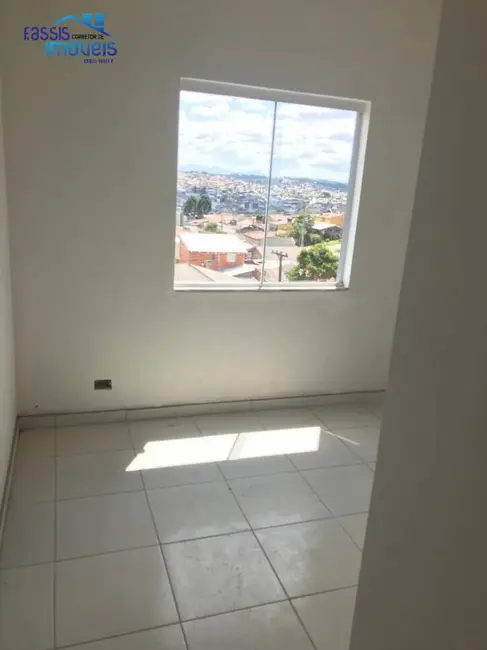 Foto 5 de Apartamento com 2 quartos à venda, 48m2 em Maracanã, Colombo - PR