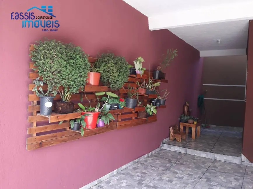 Casa com 2 quartos à venda, 55m2 em Santa Gema, Colombo - PR - imagem 5 Foto 5 de Casa com 2 quartos à venda, 55m2 em Santa Gema, Colombo - PR