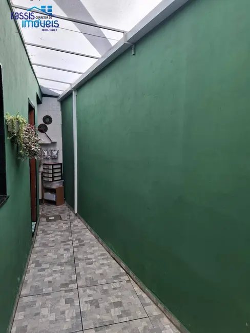 Casa com 2 quartos à venda, 55m2 em Santa Gema, Colombo - PR - imagem 2 Foto 2 de Casa com 2 quartos à venda, 55m2 em Santa Gema, Colombo - PR