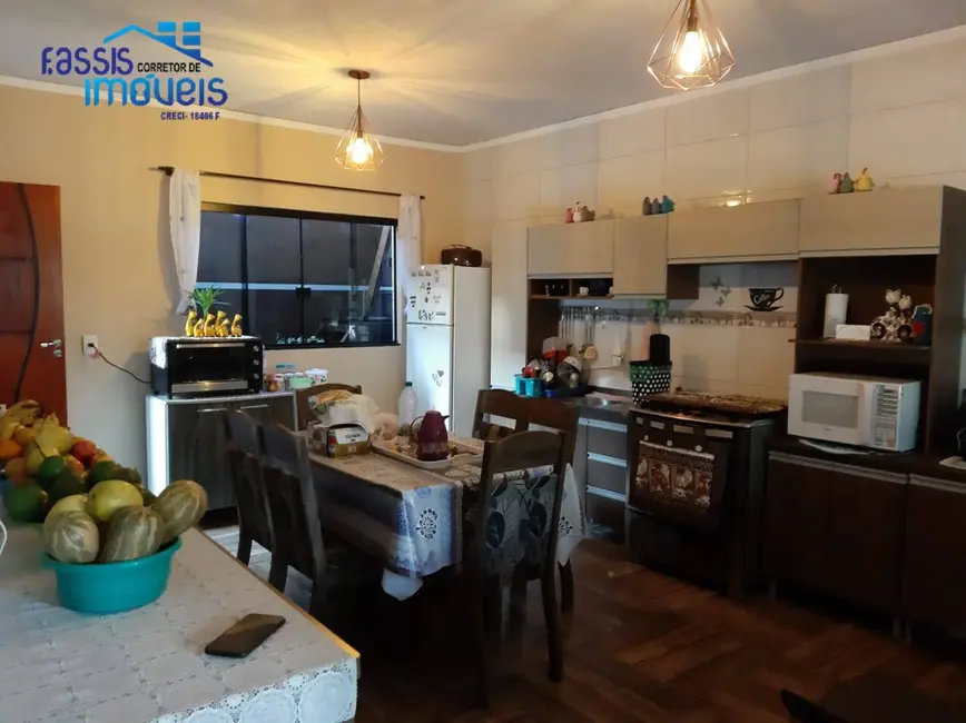 Casa com 2 quartos à venda, 55m2 em Santa Gema, Colombo - PR - imagem 9 Foto 9 de Casa com 2 quartos à venda, 55m2 em Santa Gema, Colombo - PR