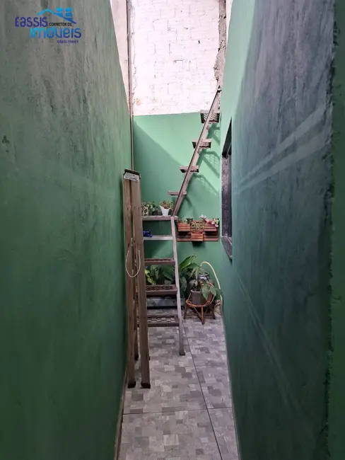 Casa com 2 quartos à venda, 55m2 em Santa Gema, Colombo - PR - imagem 5 Foto 5 de Casa com 2 quartos à venda, 55m2 em Santa Gema, Colombo - PR