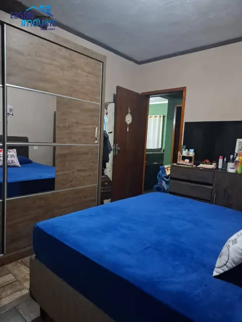 Casa com 2 quartos à venda, 55m2 em Santa Gema, Colombo - PR - imagem 4 Foto 4 de Casa com 2 quartos à venda, 55m2 em Santa Gema, Colombo - PR